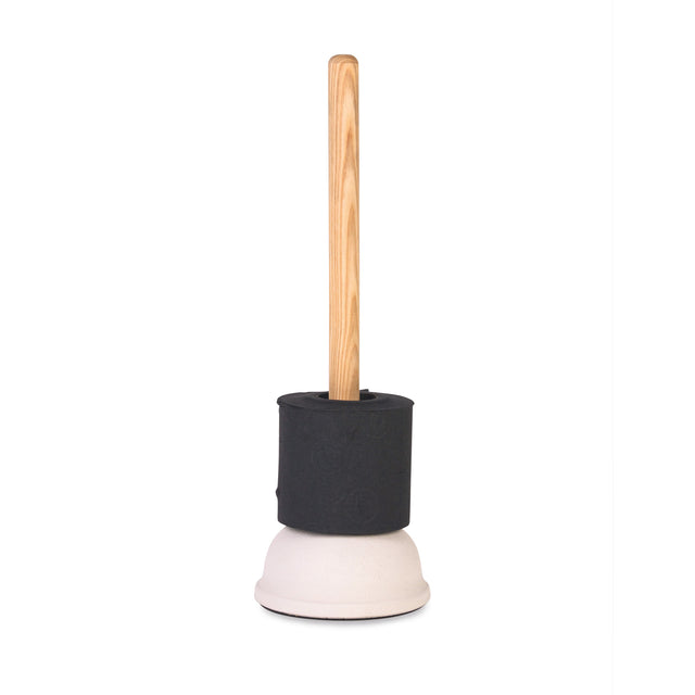 Klorollenhalter aus Beton und Eschenholz